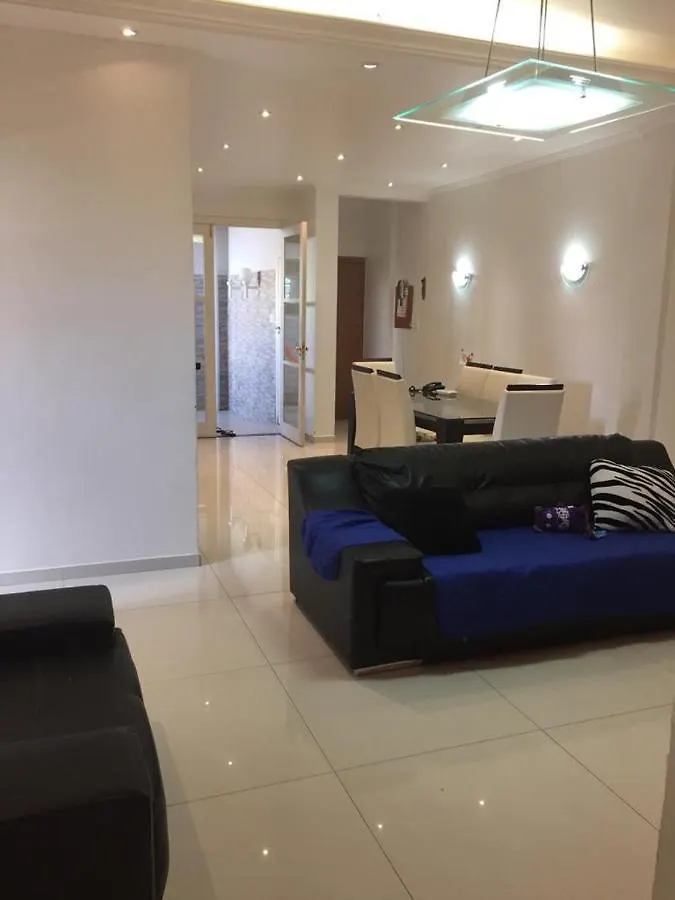 Apartment Apartamento Bras: Family & Business Stay Near City Landmarks Sao Paulo